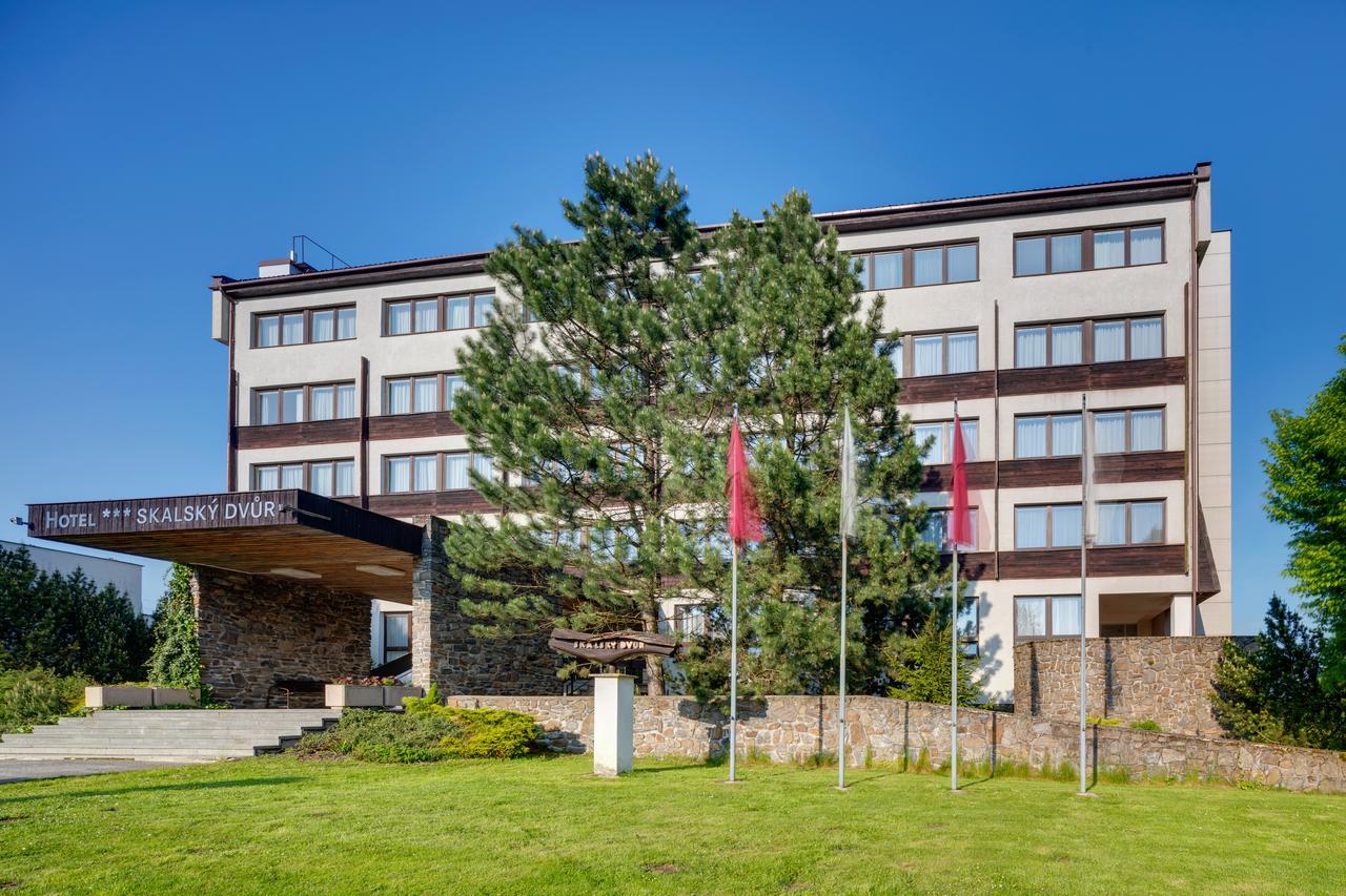 Hotel Skalsky Dvur Bystrice nad Pernstejnem Εξωτερικό φωτογραφία